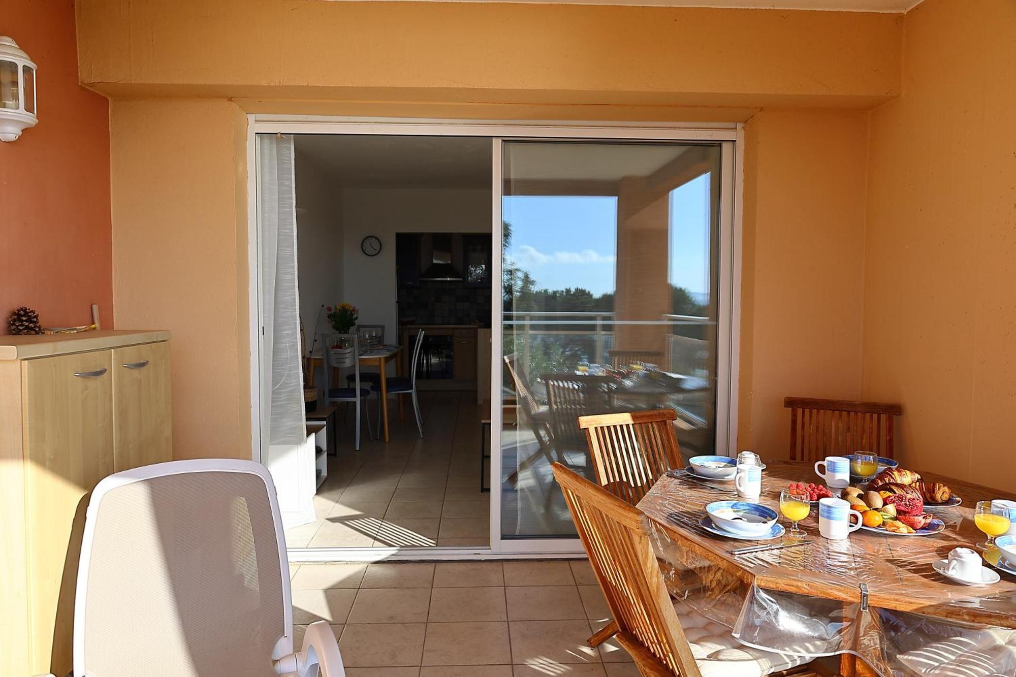 Superbe T2 Vue Mer - Piscine & Plage A 100M Ajaccio  Luaran gambar