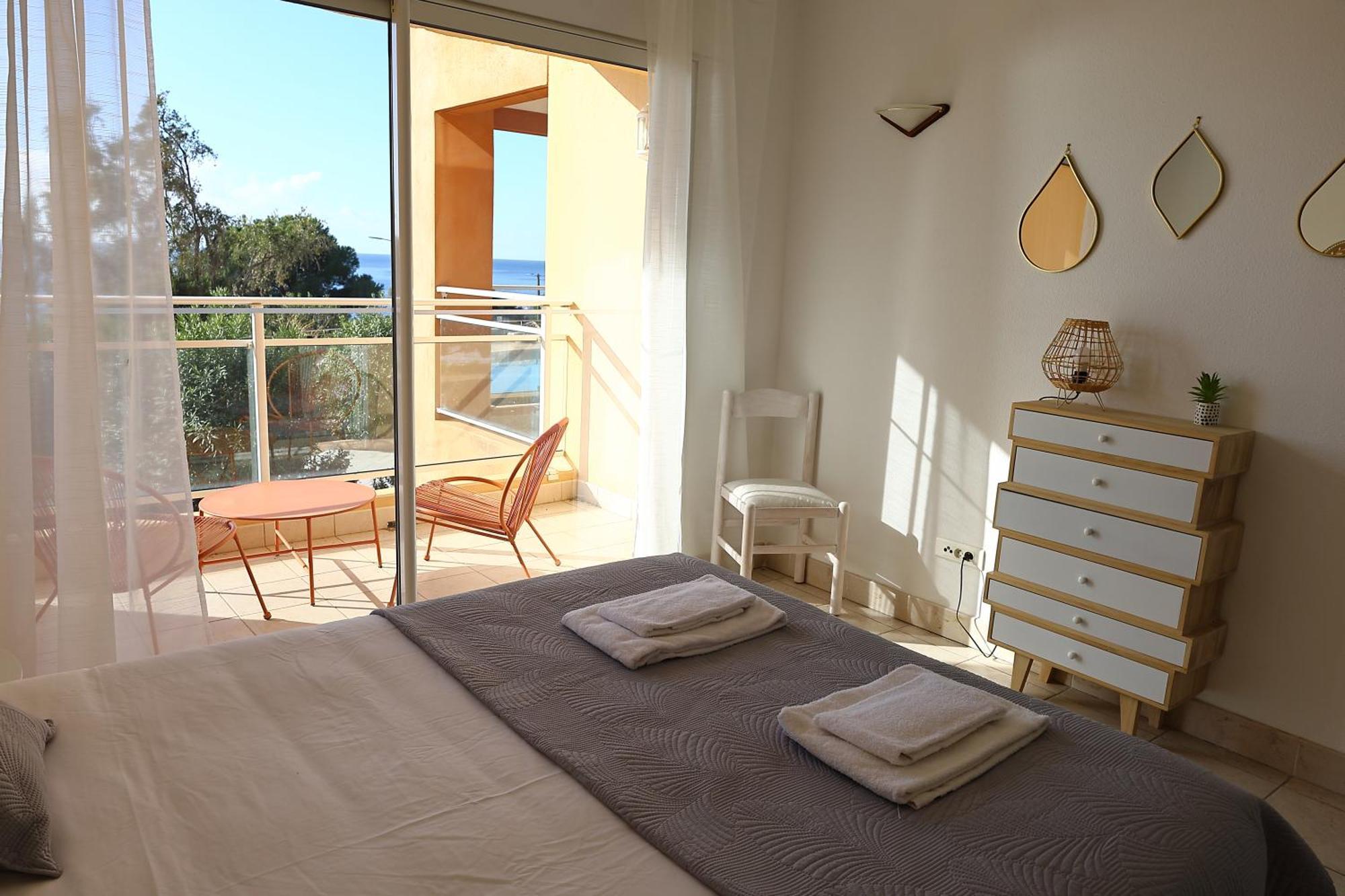 Superbe T2 Vue Mer - Piscine & Plage A 100M Ajaccio  Luaran gambar