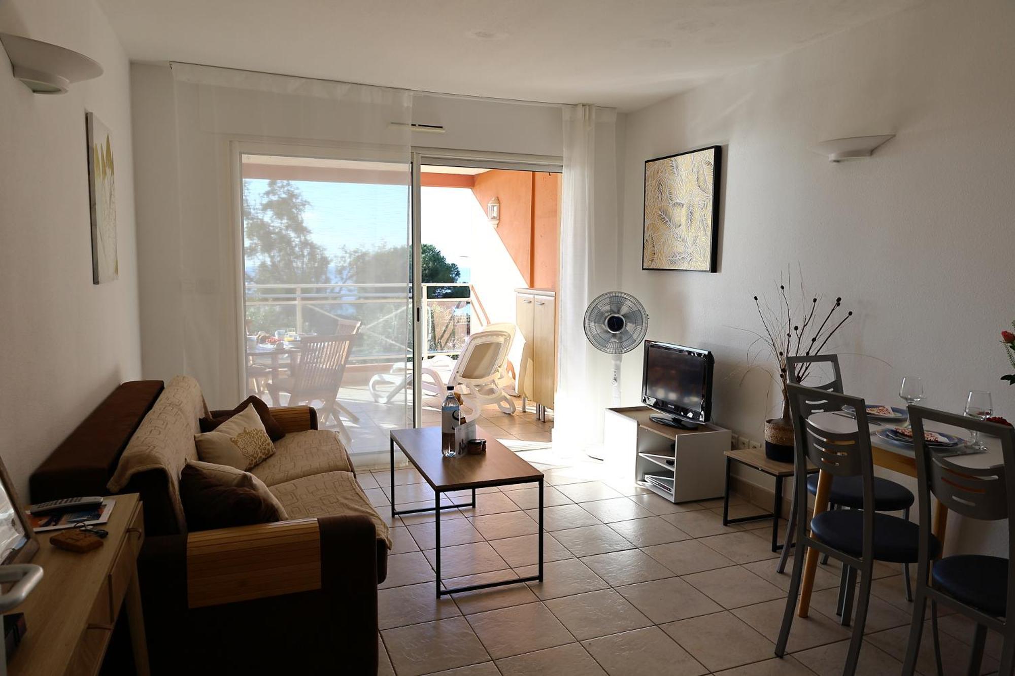 Superbe T2 Vue Mer - Piscine & Plage A 100M Ajaccio  Luaran gambar